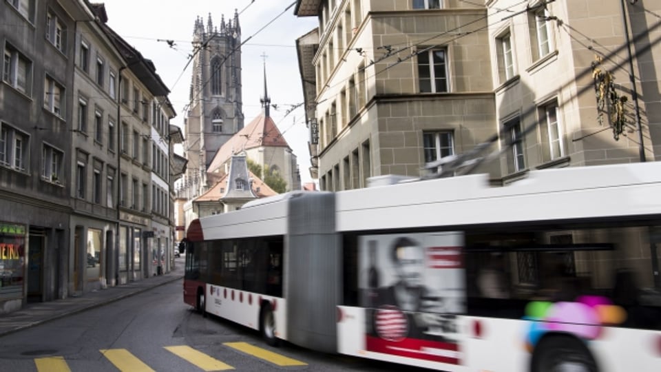Das Busabo für Schulkinder kostet die Stadt Freiburg rund 1,5 Millionen Franken pro Jahr.