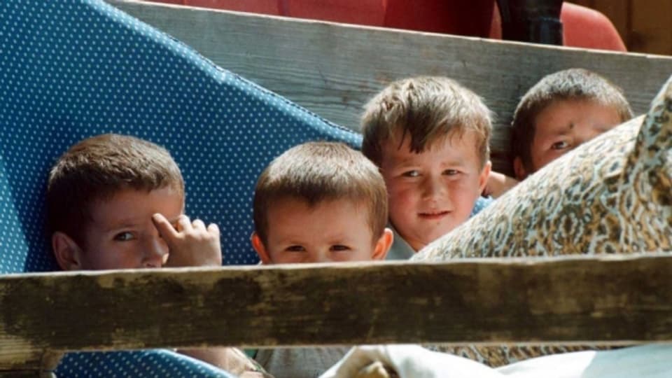 Kinder auf der Flucht 1999 im Kosovo.