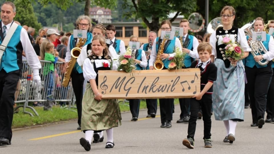 Die Parade auf der Seestrasse war der krönende Abschluss des Musikfests.