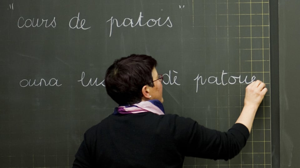 Als erste Primarschule synchronisiert die Schule «Filière Bilingue» in Biel die Lehrpläne.