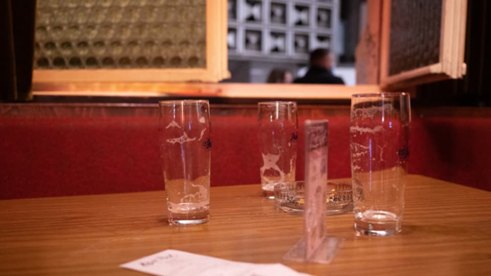 Ausgetrunken: Restaurants müssen um 23 Uhr schliessen.