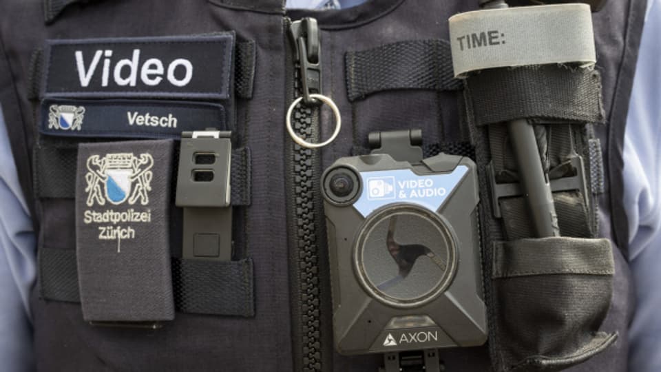 In Zürich macht man es schon – jetzt führt auch Bern die Bodycam ein.