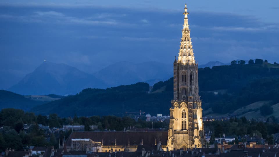 Die 7 Glocken des Berner Münsters läuten jeweils das neue Jahr ein.