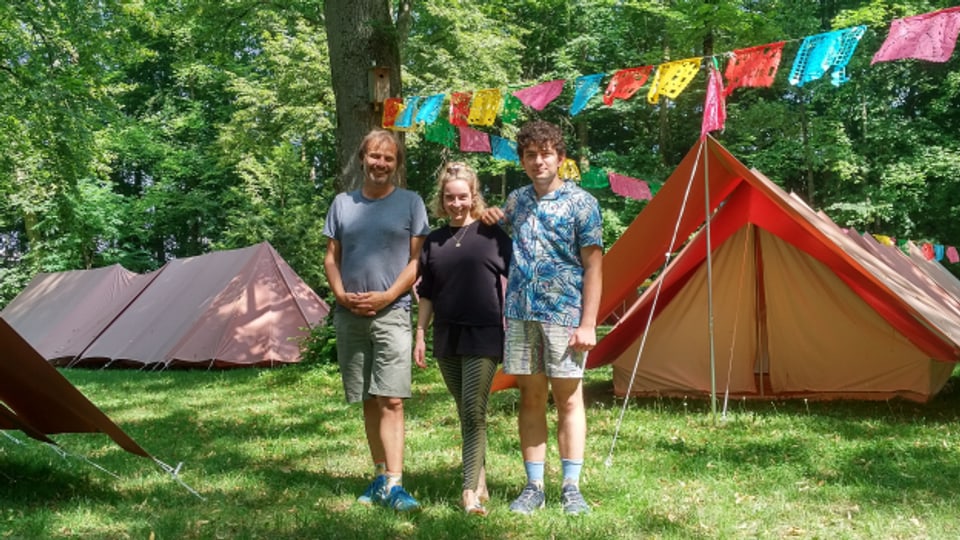 Jonas Staub, Alina Anselmo und Florian Kaufmann vom Leitungsteam des inklusiven Sommercamps in Bern.