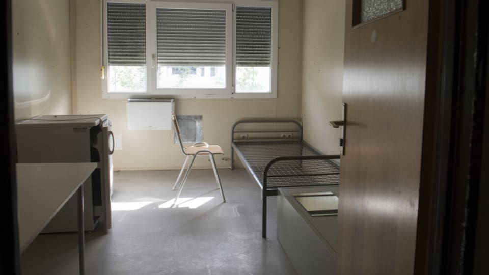 Der Kanton Bern braucht mehr Plätze für Asylsuchende. Hier ein Bild aus einer Unterkunft in der Nähe Biel.