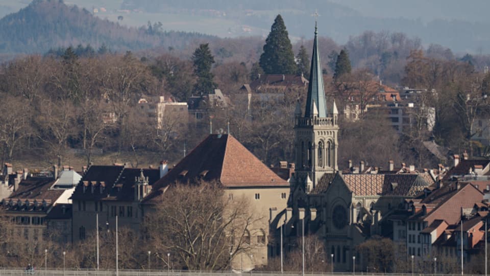 Im Berner Rathaus türmt sich die Arbeit: Der Pendenzenberg des Parlaments wir immer höher