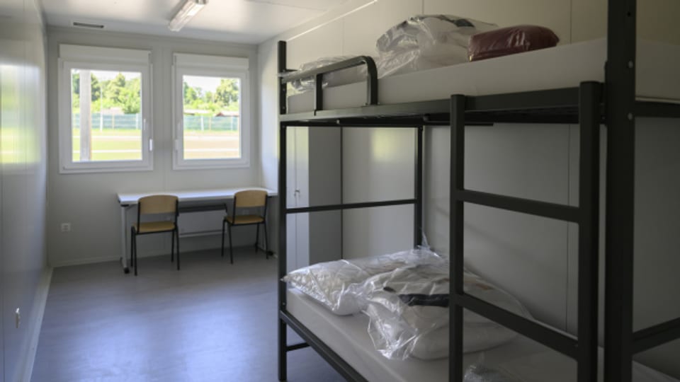 Die Betten in der neuen Flüchtlingsunterkunft auf dem Viererfeld in der Stadt Bern reichen laut Kanton nicht aus - deshalb mietet er das Gebäude des Alters- und Pflegeheim "untere Mühle" in Steffisburg.