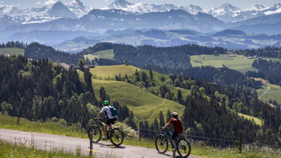 Kanton Bern soll sich an Bau und Signalisierung von Moutainbike-Routen beteiligen.