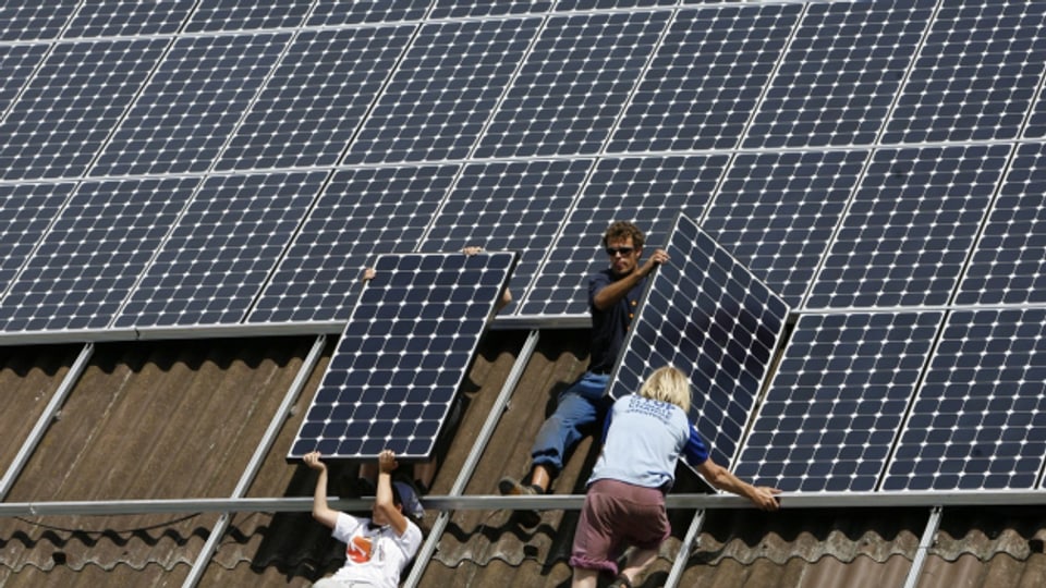 Solaranlagen nicht nur für den Eigenverbrauch; das will der bernische Grosse Rat.