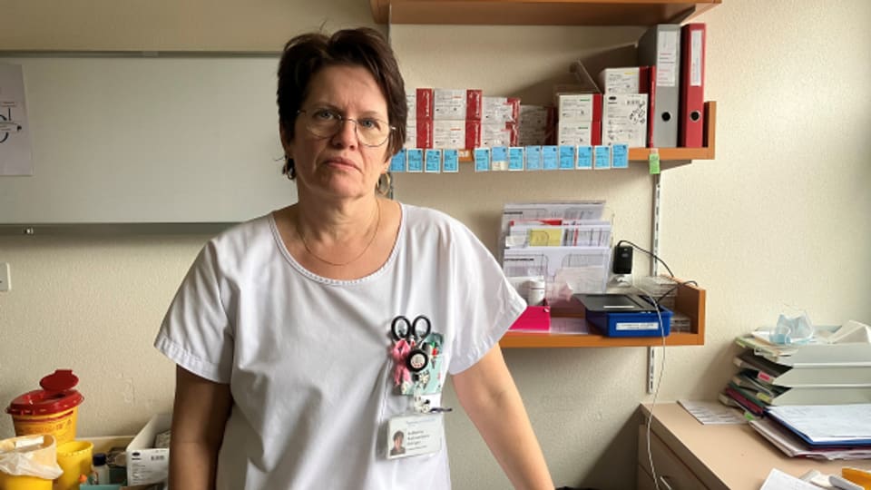 «Es ist schwierig, aber auch eine Chance», sagt Katharina Radosavljevic, Co-Präsidentin der Personalkommission der Insel-Gruppe. Sie arbeitet selber im Spital Münsingen.