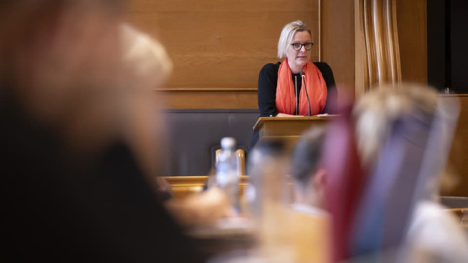 Die Steuersenkung beantragte Finanzdirektorin Astrid Bärtschi (Mitte) dem Parlament.