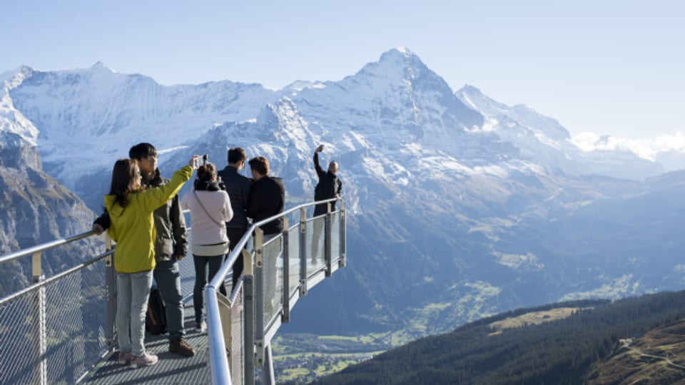 Erlebnisberge wie die First bei Grindelwald schrieben 2023 Rekordzahlen.