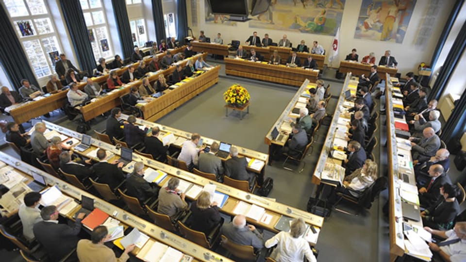 Der Landrat debattierte über die Regelung über Kommissionssitze.