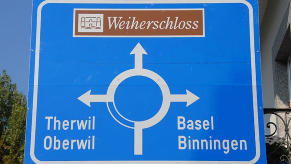 Strassenschild in Bottmingen, das wie Therwil, Oberwil und Binningen (noch) zur Vorortskonferenz gehört.