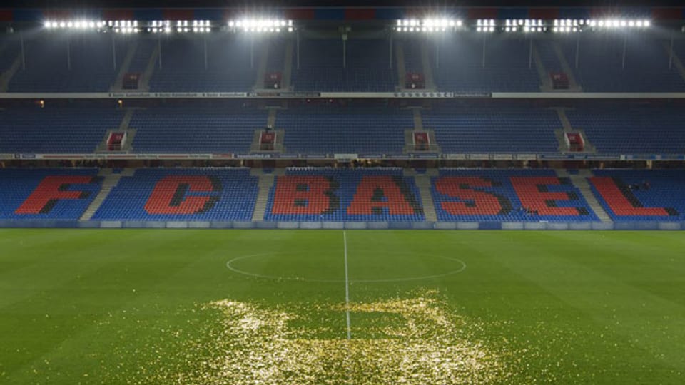 Im Stadion St. Jakob-Park übernimmt der FC Basel die Vermarktung