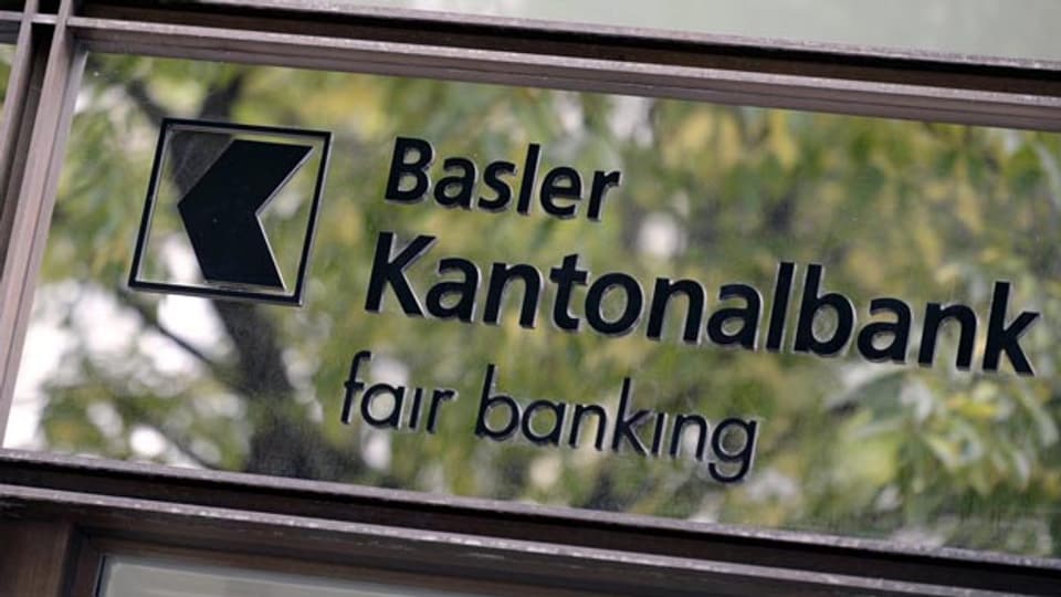 Basler Parteien möchten Einfluss auf Kantonalbank teilweise behalten.