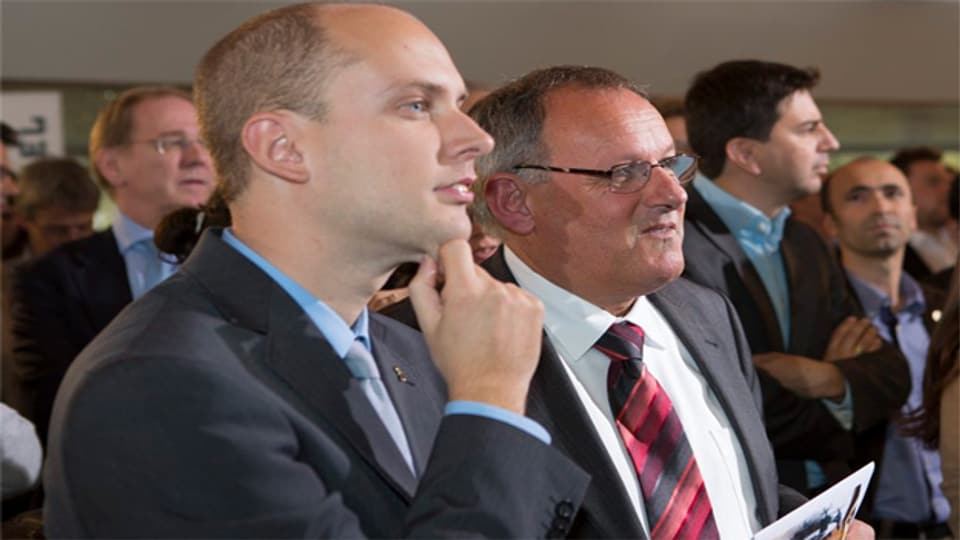 Joel Thüring (links) zum neuen SVP-Kandidaten Eduard Rutschmann (rechts).