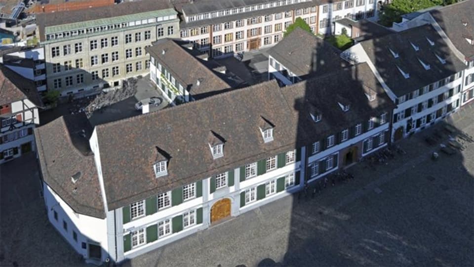 Das Gymnasium am Münsterplaztz von oben