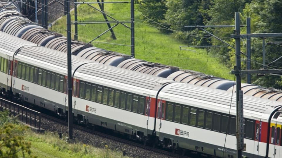 Auf der Bahnlinie durch Tecknau wird oft Gefahrengut transportiert.