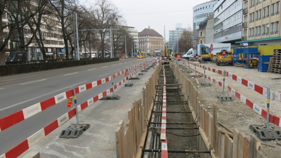 Baustelle sorgt für Verkehrschaos in Basel