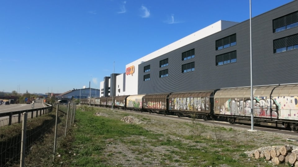 Das neue Logistikzentrum von Coop im Gebiet Salina Raurica