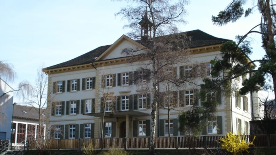 Das alte Dorfschulhaus in Bubendorf gehört zum Kantonalen Inventar der geschützten Kulturdenkmäler