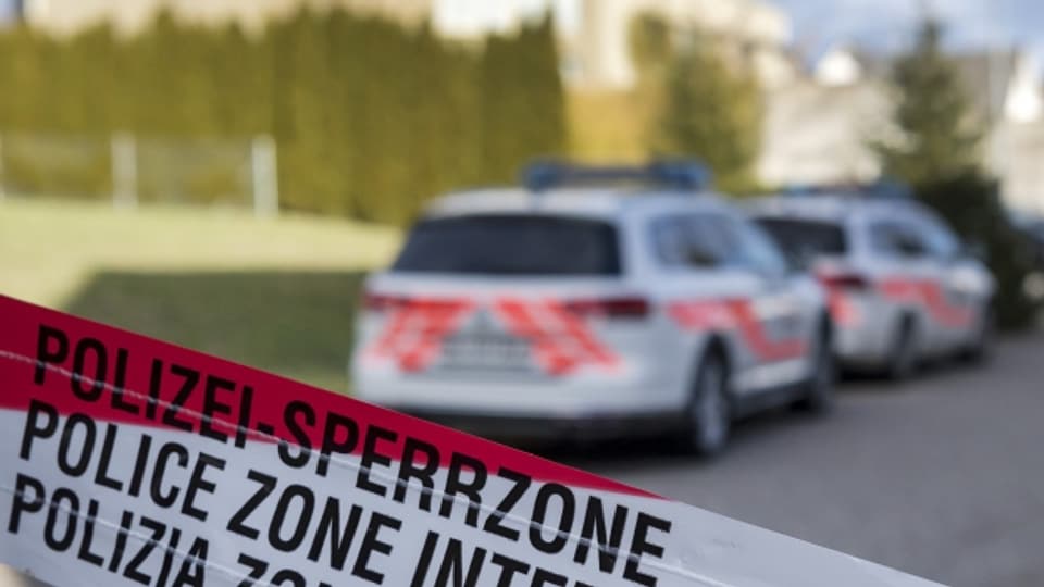 In Rünenberg (BL) ist ein 57-Jähriger Schweizer erschossen worden.