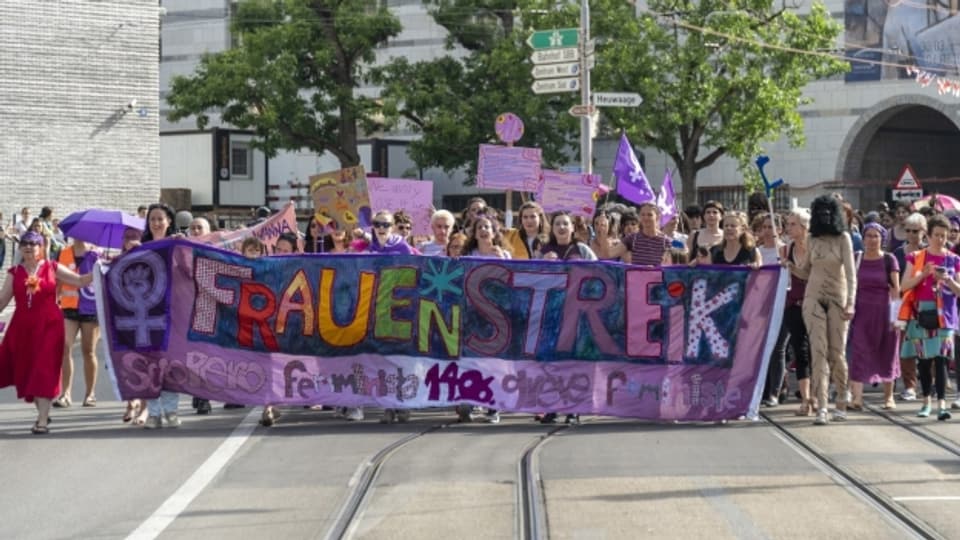 Der Frauenstreik vom 14. Juni 2019 hat für zwei Angestellte des Kunstmuseums Basel gravierende Folgen