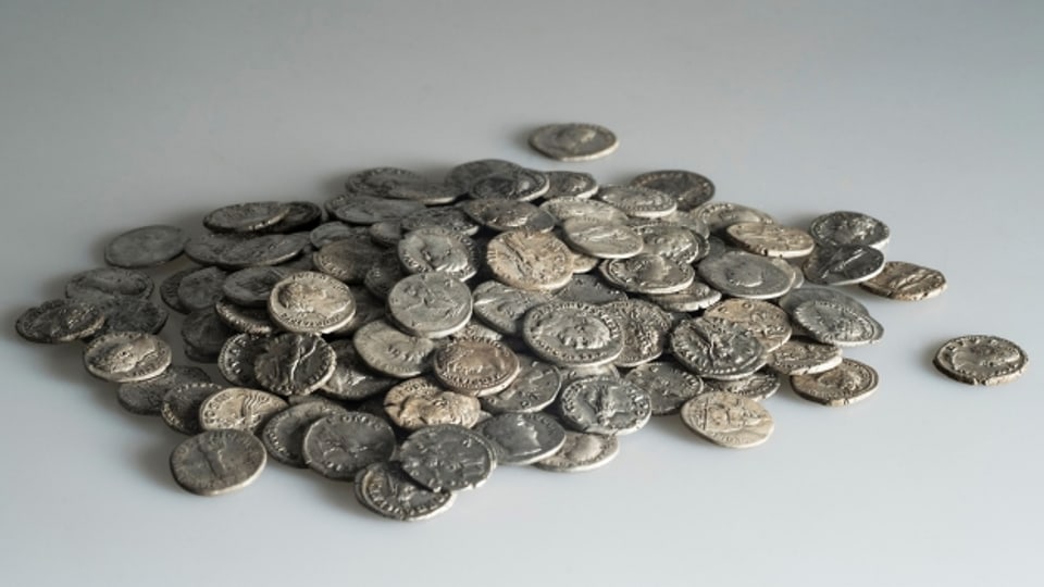 Bei den Münzen handelt es sich ausschliesslich um sogenannte  Denare