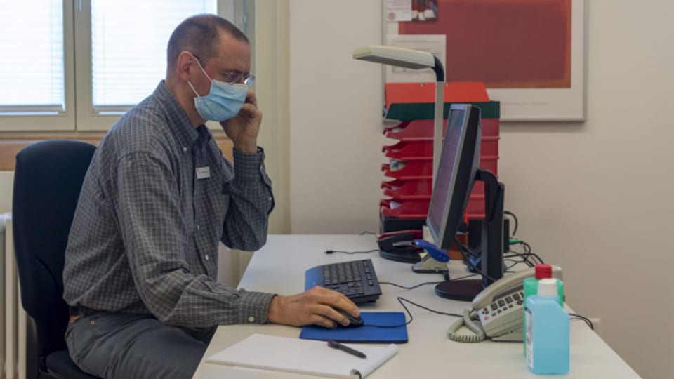 Baselland weitet Maskenpflicht auf Büros aus