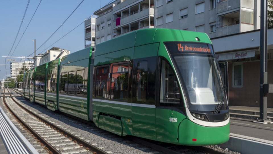 Ukraine-Flüchtlinge dürfen in der Region Basel gratis Tram fahren