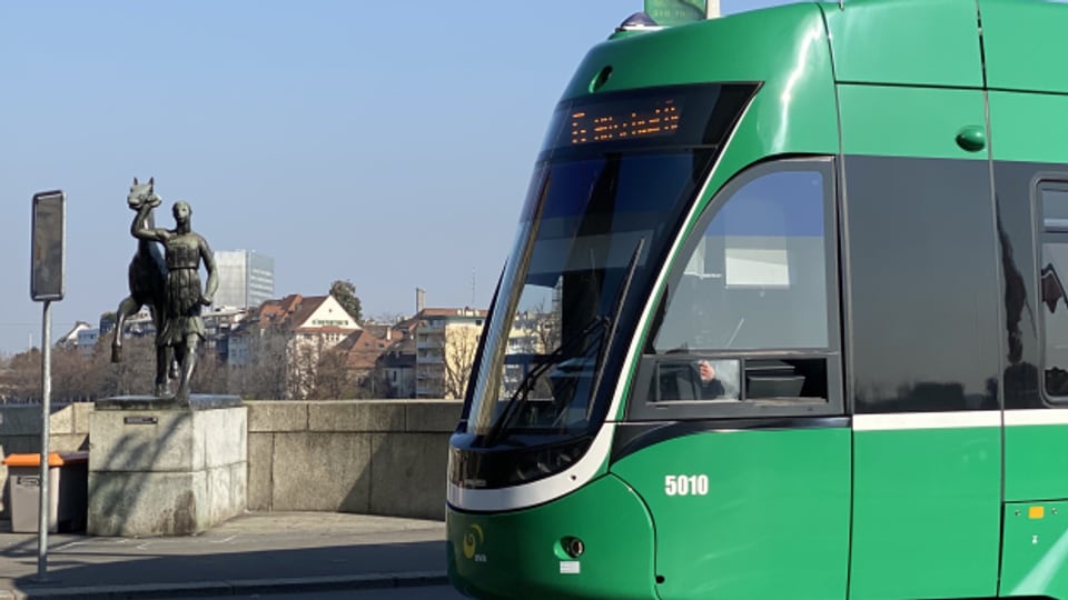 Die Basler Verkehrsbetriebe sollen dafür sorgen, dass wieder mehr Passagiere Tram und Bus fahren.