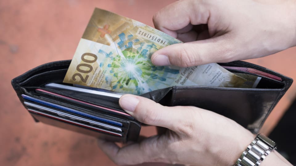Mehr Geld im Portemonnaie – das wollen die Baselbieter Staatsangestellten.