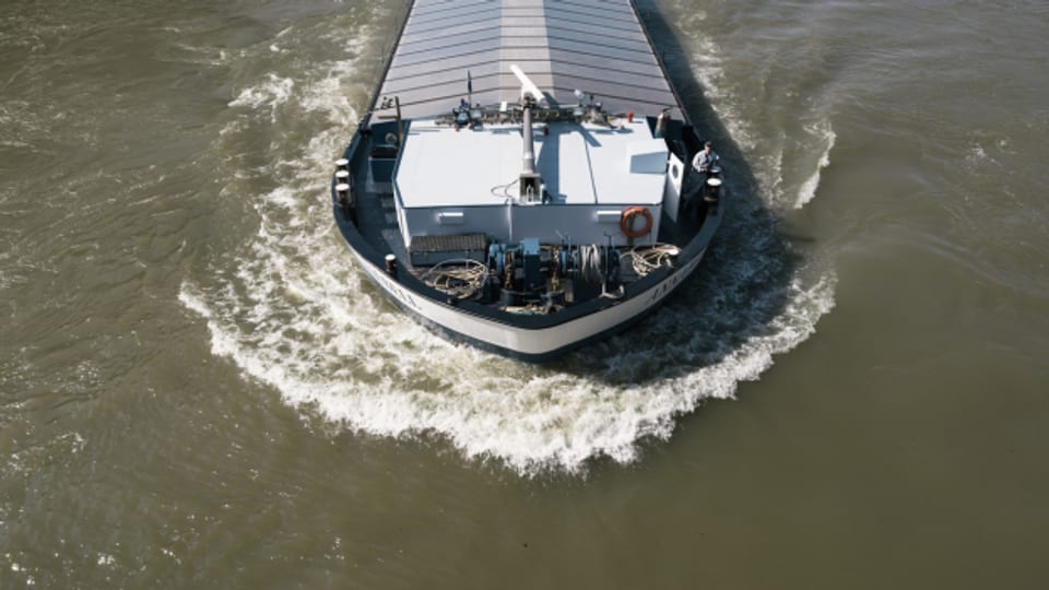 Wenig Wasser – die Schifffahrt auf dem Rhein ist eingeschränkt
