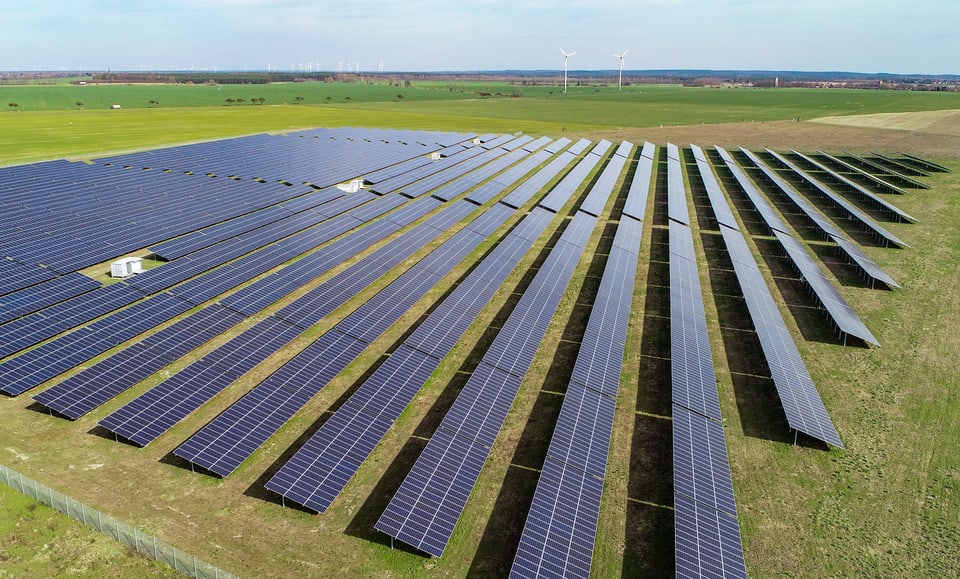 Ein Solarpark in Deutschland