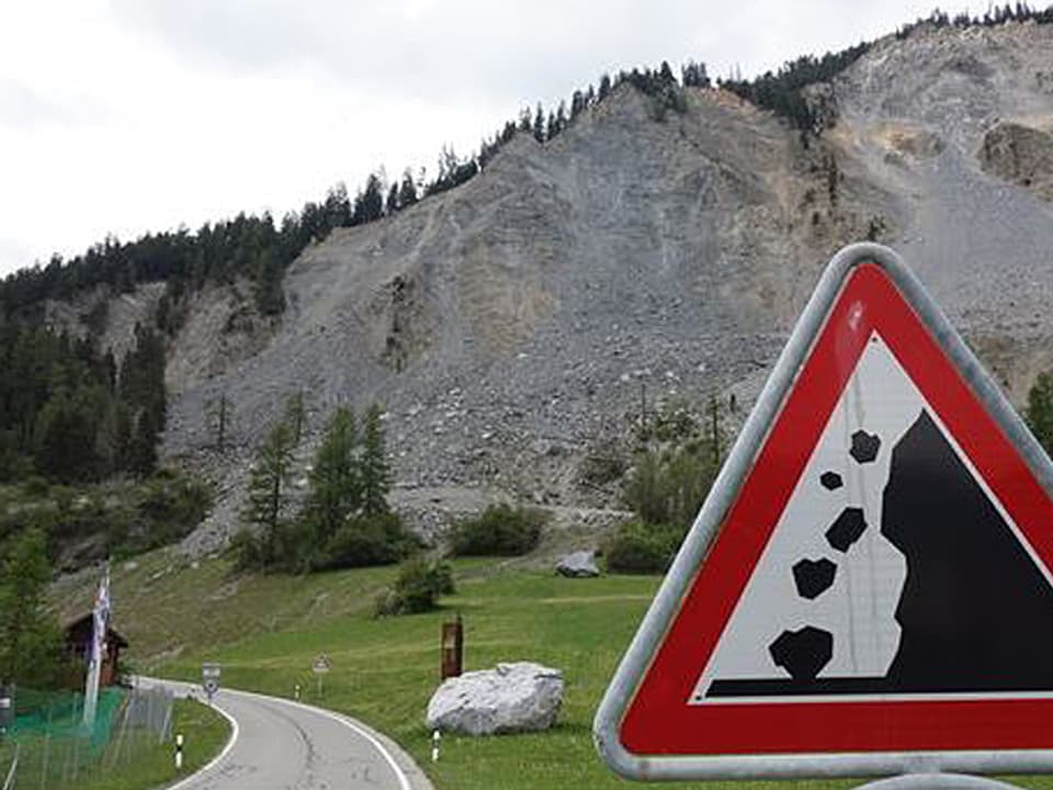 Die Bevölkerung von Brienz wurde über eine rasche Evakuierung im Fall eines Bergsturzes informiert.