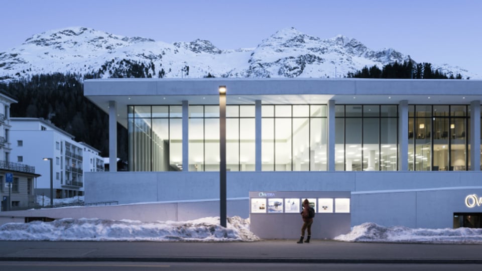 Das Hallenbad St. Moritz muss für die Sanierung ein Jahr schliessen