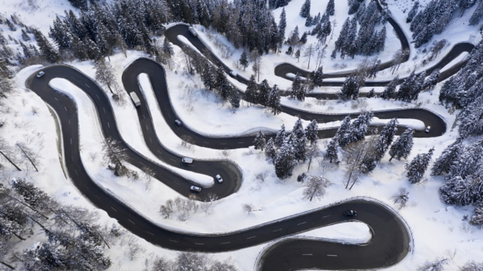 Die Strassenverhältnisse in Graubünden normalisieren sich.