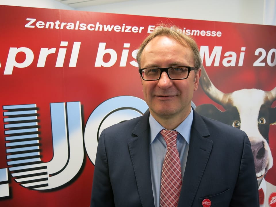 André Nietlisbach präsentiert Bern an der Luga.