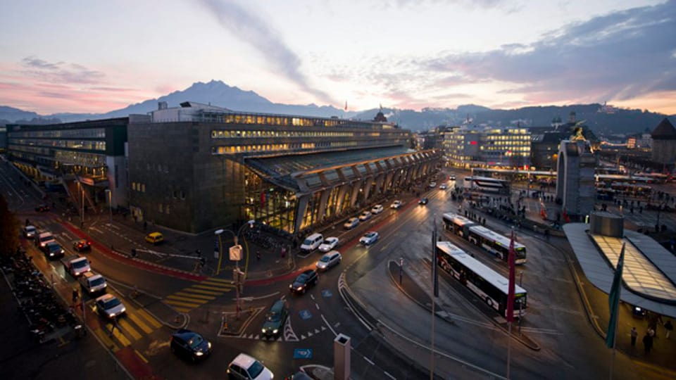 Einer der Brennpunkte in der Stadt Luzern ist der Bahnhofplatz.