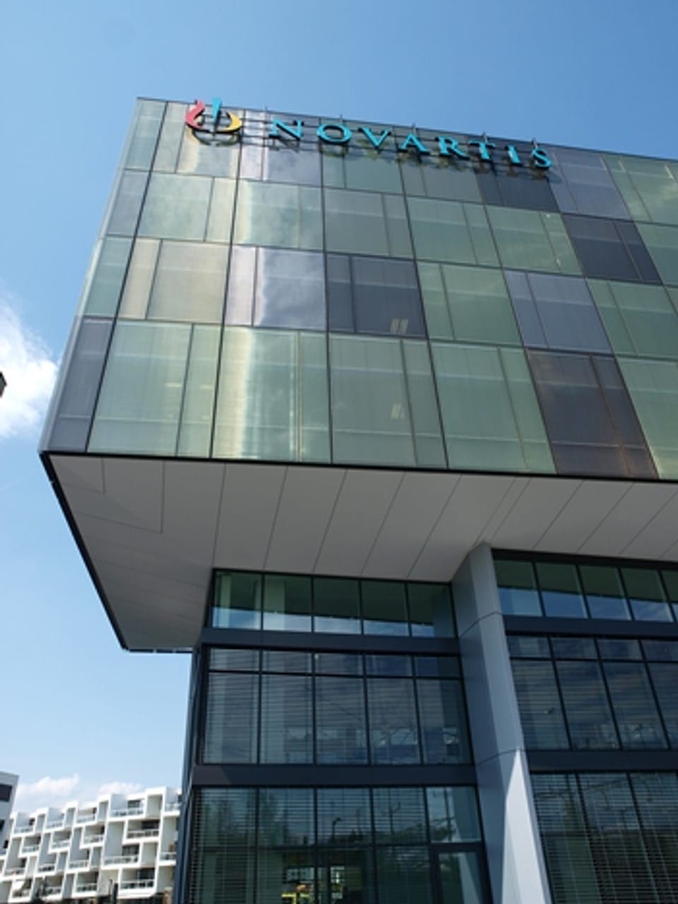 Das neue Industriegebäude von Novartis in Risch-Rotkreuz