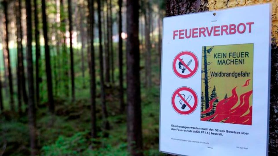 Ein Feuerverbot, wie hier in St.Gallen, steht in der Zentralschweiz nicht mehr zur Diskussion.