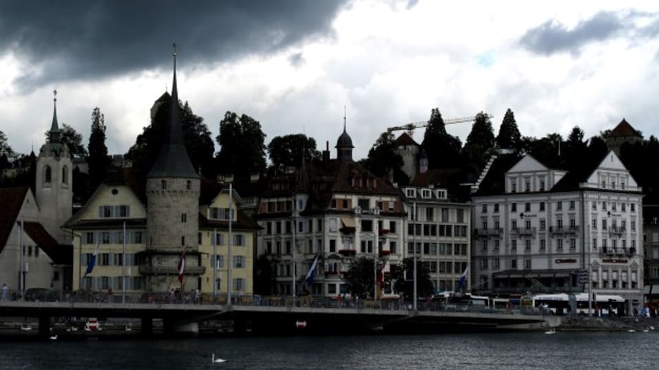 Die finanziellen Aussichten der Stadt Luzern sind weiterhin düster