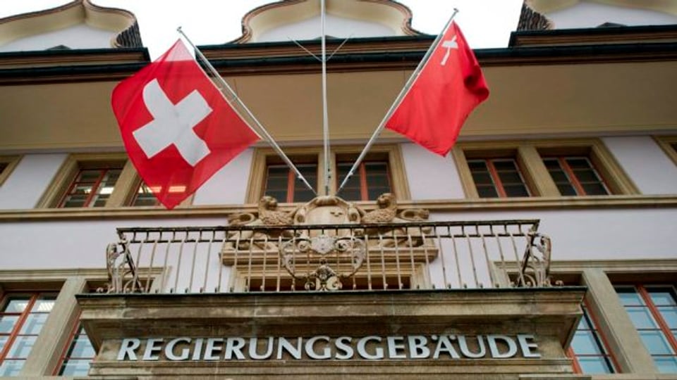  Die Schwyzer Regierung schlägt Majorz und Pukelsheim vor.