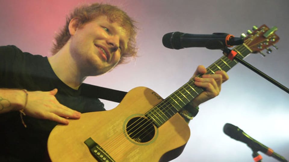 Der Brite Ed Sheeran begeisterte mit seinen Pop-Songs das Publikum.