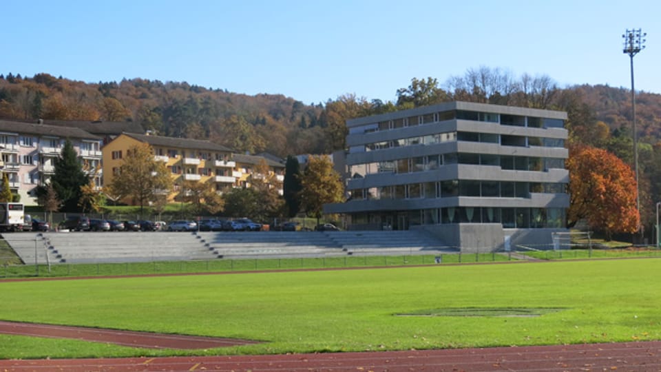 Das neue Gebäude der Pilatus Akademie am Rand der Luzerner Allmend.