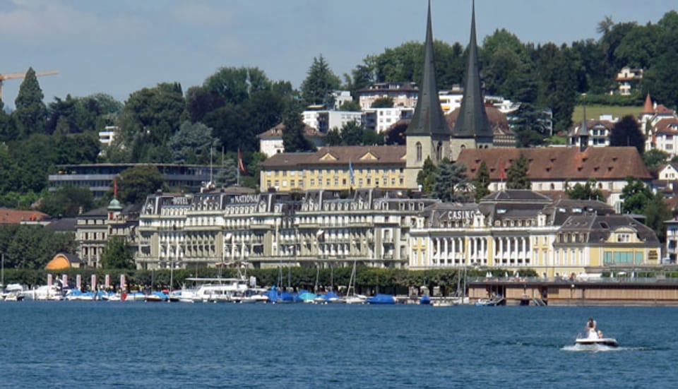Die Luzerner Regierung bewilligt Tourismuszonen, die Hoteliers wehren sich weiter.