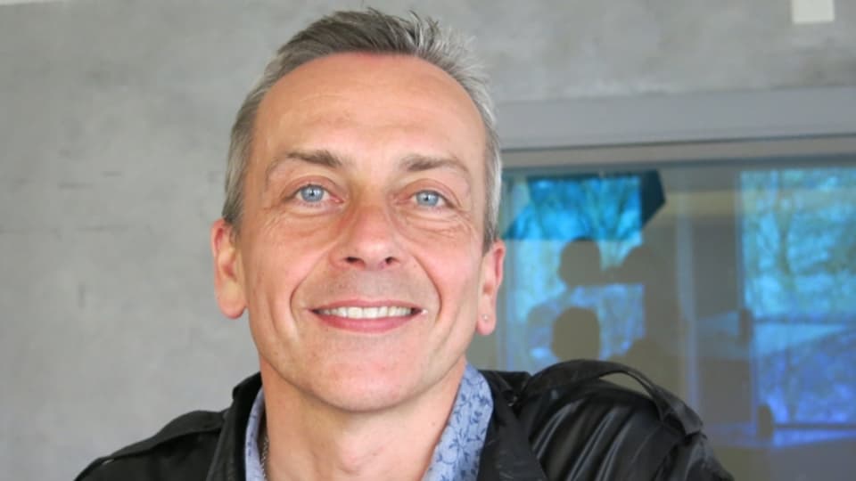 Stefan Sägesser ist 51-jährig und wohnt in Luzern.