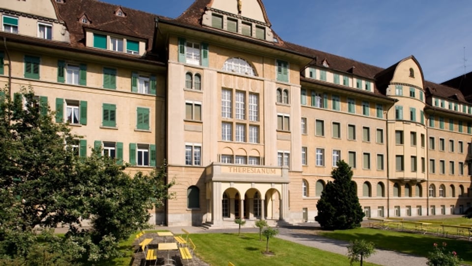 Die privaten Mittelschulen im Kanton Schwyz bekommen mehr Geld