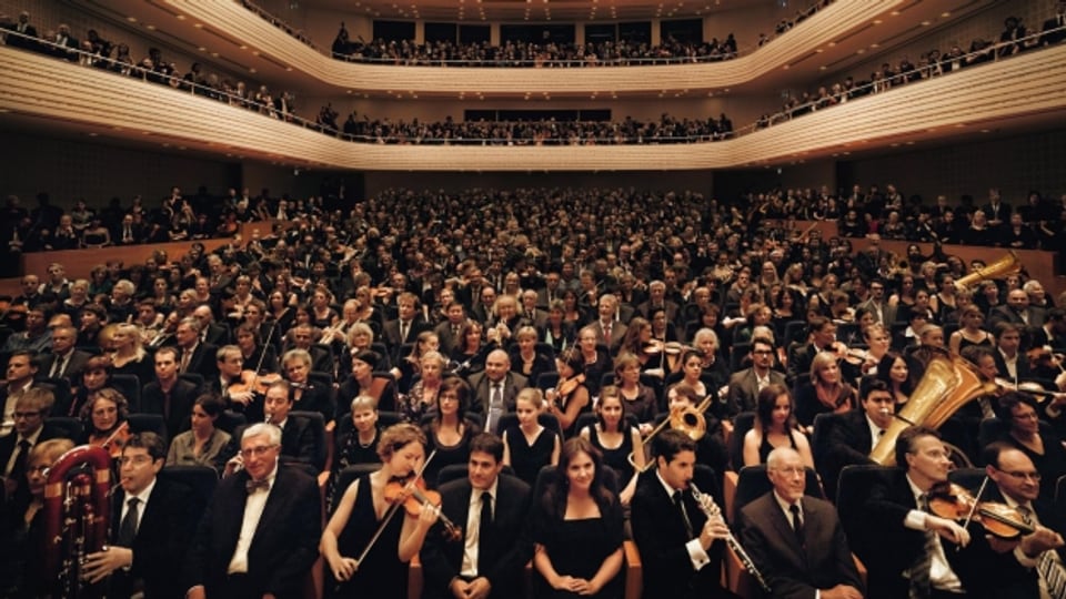 Im Publikum sitzen die Musikerinnen und Musiker des Lucerne Festivals: Dessen Wertschöpfung hat eine Studie untersucht.